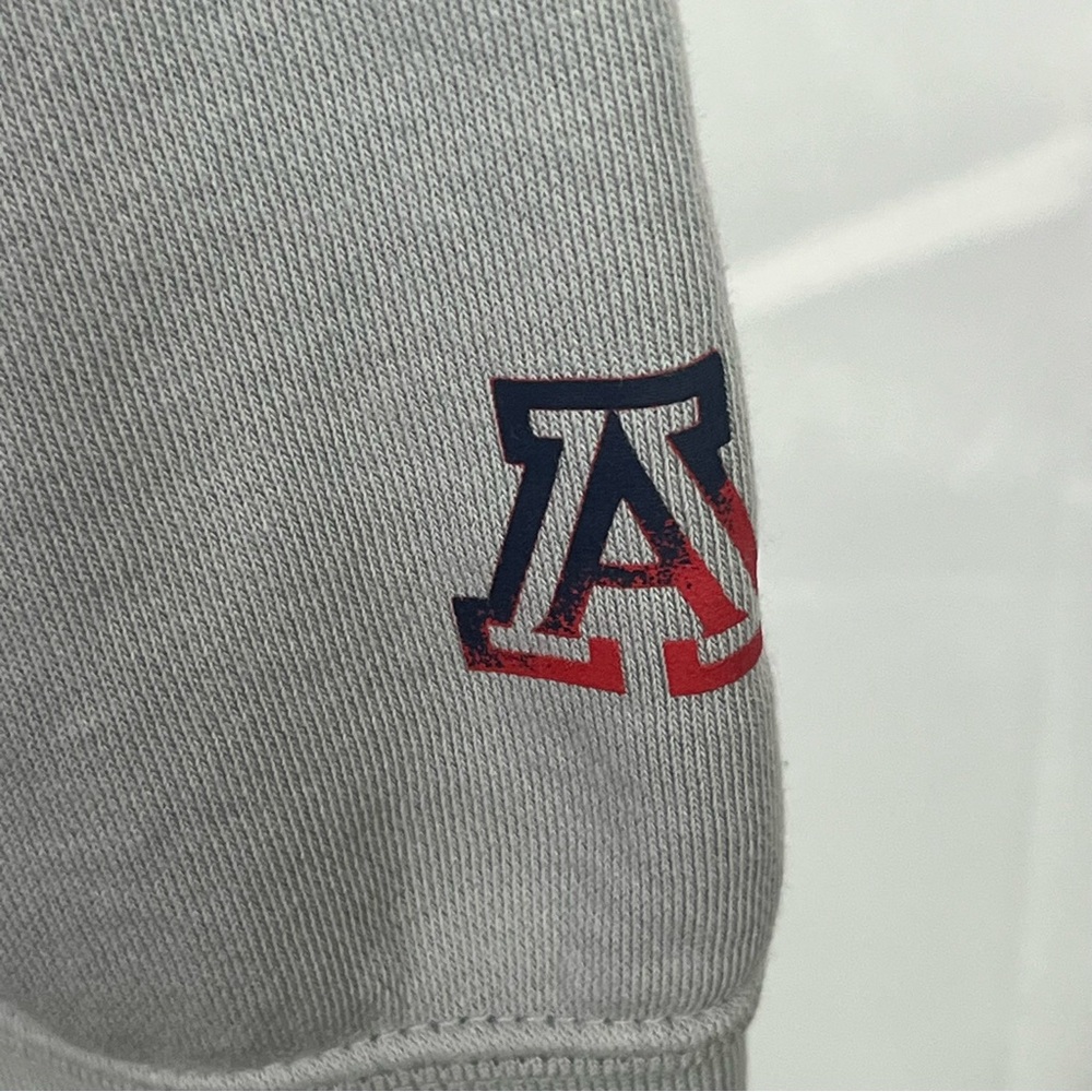 Nike Campus Collection University of Arizona “Just Do It” Sweatshirt Size Small - Picture 7 of 7